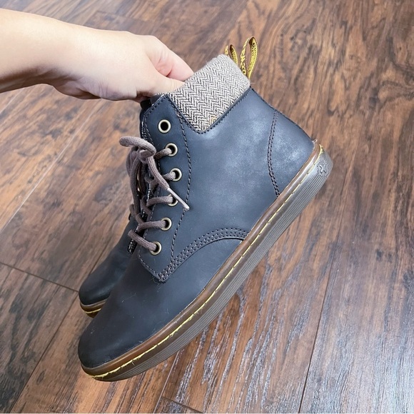 Dr Martens • Maelly Gaucho Wildhorse Lamper boot brown leather herringbone tweed